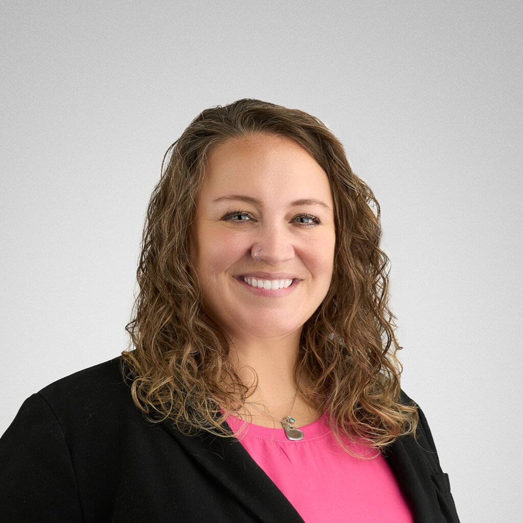 One Community Bank Welcomes Lindsay Smith as AVP – Client Contact ...