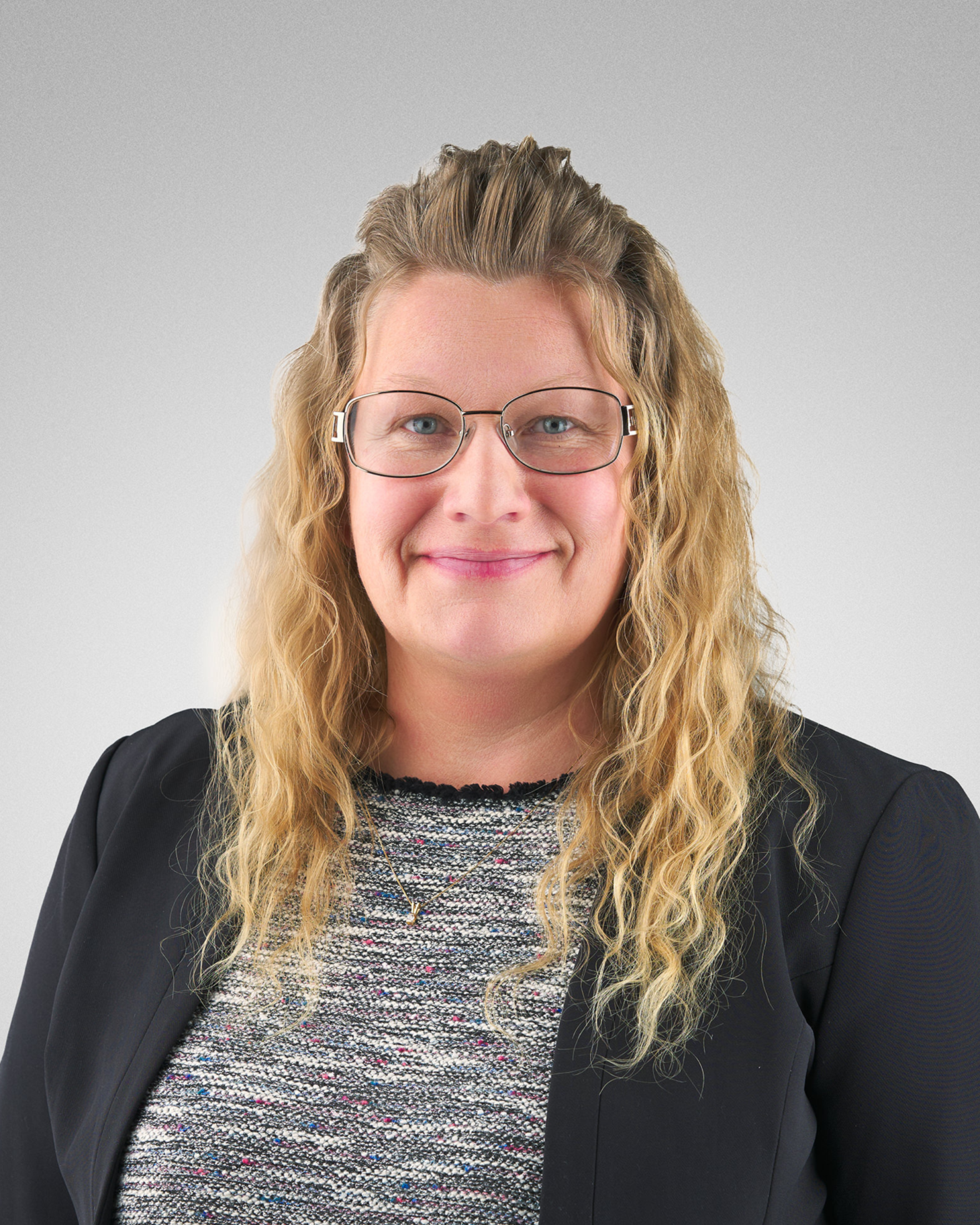 Professional headshot of Jennifer Dombrowski